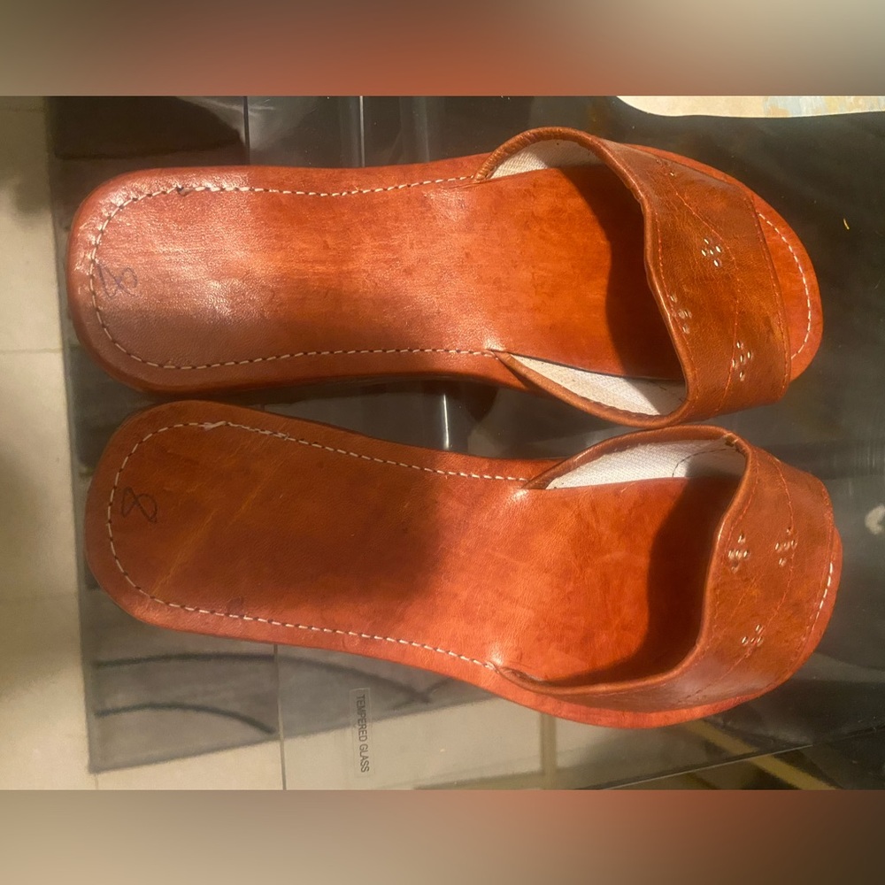 Leather sandals